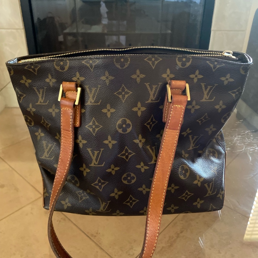 Louis Vuitton Vintage medium zippered tote